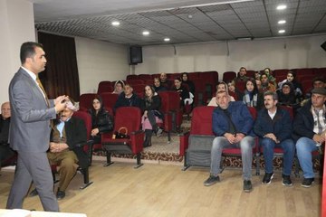 TÜRKİYE'YE YERLEŞEN YABANCI UYRUKLULARA KÜLTÜREL YAPI EĞİTİMİ