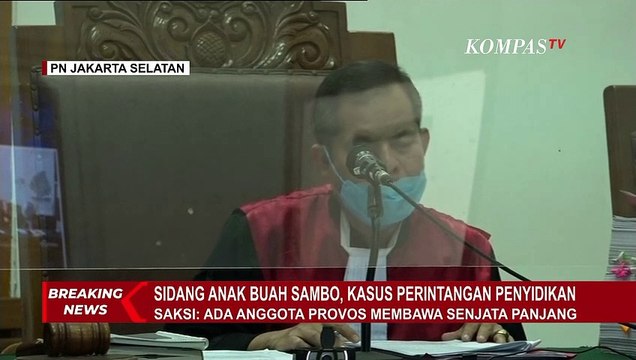 Chuck Putranto Ungkap Ada Anggota Provos yang Bawa Senjata Panjang ke Rumah Dinas Ferdy Sambo!