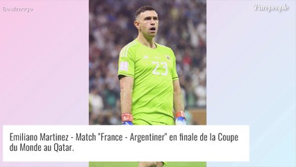 "Il s'est chi* dessus" : Emiliano Martinez en remet une couche et ridiculise une star des Bleus !