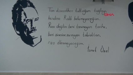 LİSE KORİDORU 'EDEBİYAT SOKAĞI'NA DÖNÜŞTÜRÜLDÜ