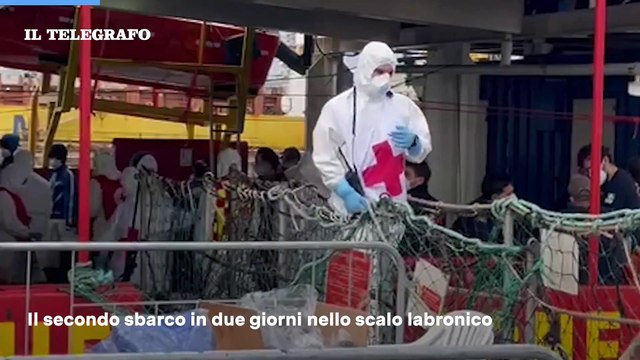 Migranti a Livorno, l'assessore Monni: A bordo diverse persone con problemi fisici