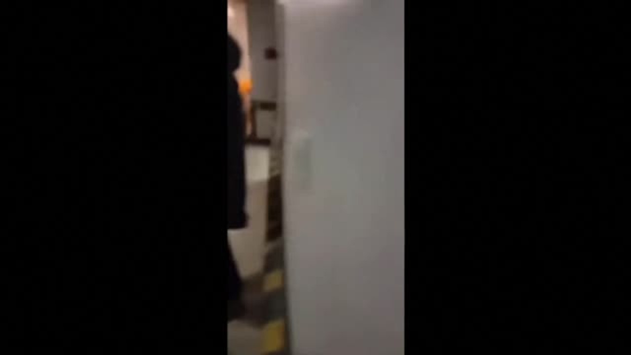 Las bolsas de cadáveres se acumulan en funerarias chinas