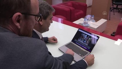 SARAYBOSNA - Karadağ Başbakan Yardımcısı İbrahimoviç, AA'nın "Yılın Fotoğrafları" oylamasına katıldı