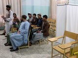 Los hombres universitarios afganos se unen a las protestas por el veto de la mujer a la educación superior