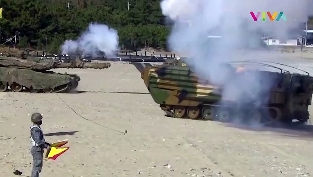 Kim Jong-un Tembak Rudal Antarbenua Buat 'Gencet' AS