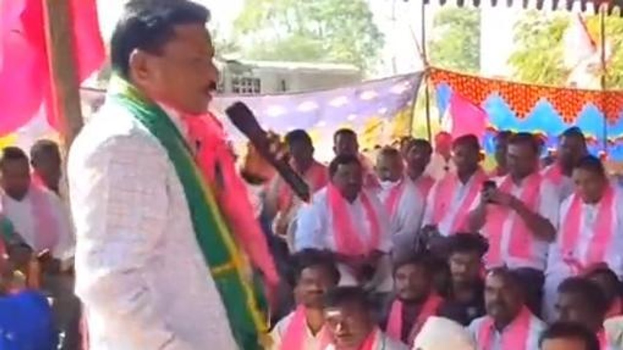 ఆసిఫాబాద్: అన్నీ అమ్ముకుంటున్న మోదీ సర్కార్