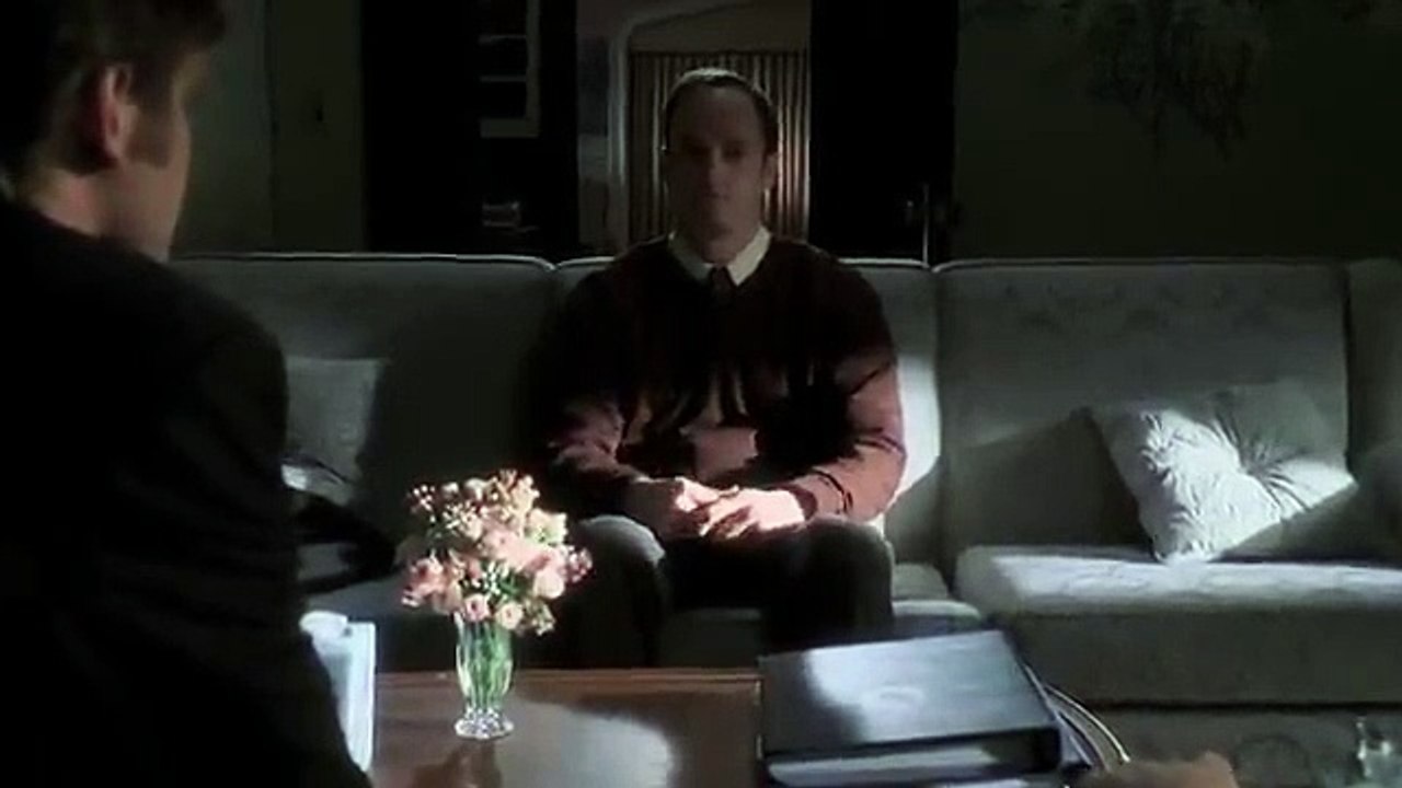 Six Feet Under - Se3 - Ep09 - The Opening HD Watch HD Deutsch