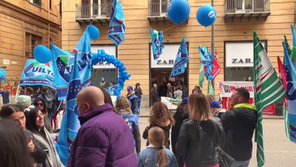 Palermo, i dipendenti di Zara scendono in piazza