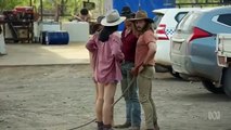 Mystery Road - Se1 - Ep01 - Gone HD Watch HD Deutsch