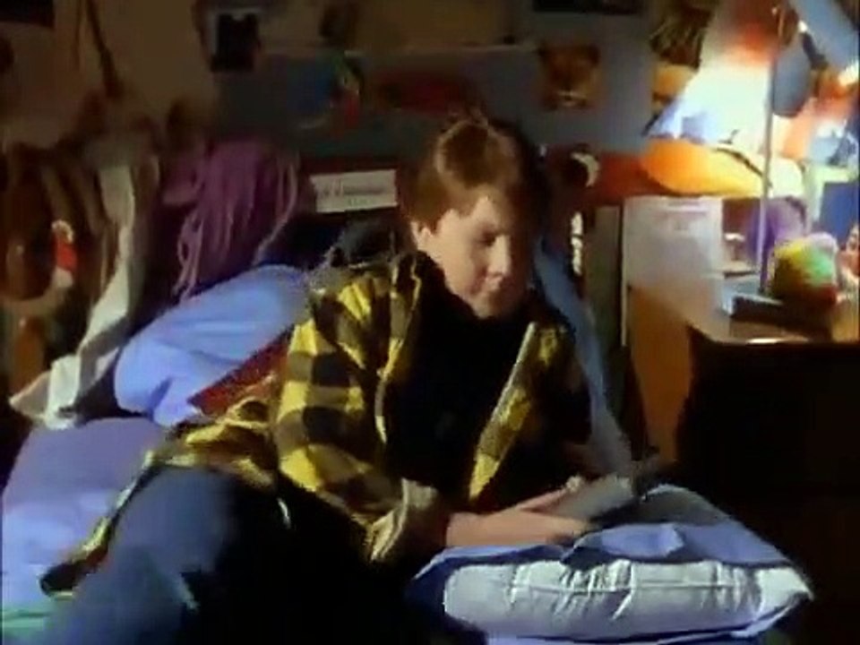 Are You Afraid of the Dark - Se3 - Ep06 - The Tale of the Bookish Babysitter HD Watch HD Deutsch