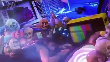 Crazyhead - Se1 - Ep06 - Beaver with a Chainsaw HD Watch HD Deutsch