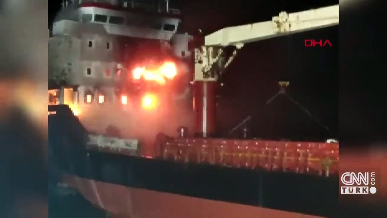 Sinop açıklarında yanan gemi kıyıda: Kayıp kaptan halen aranıyor