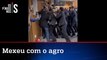 Produtores rurais invadem Assembleia de Goiás para impedir novo imposto