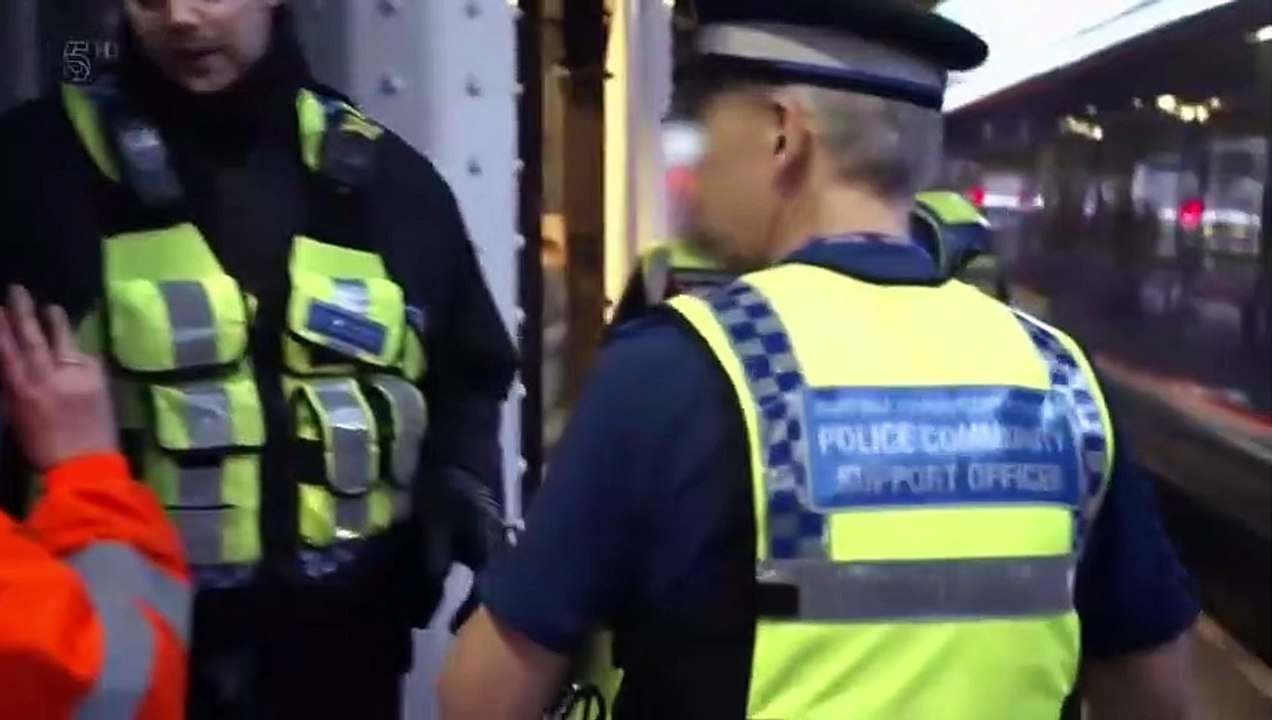 Paddington Station 24-7 - Se2 - Ep06 HD Watch HD Deutsch