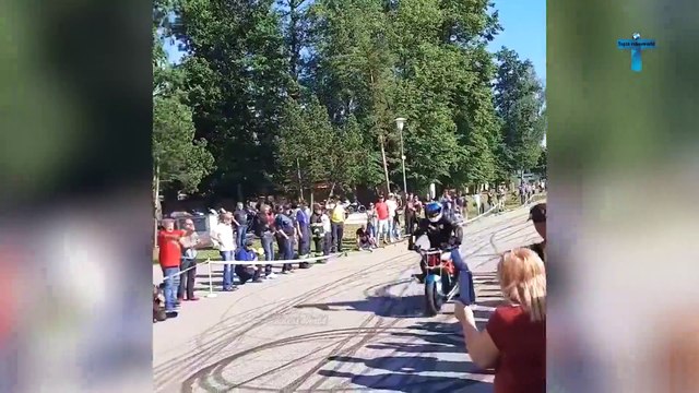 MIND BLOWING MOMENTS CAUGHT ON CAMERA