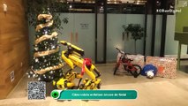 Cães-robôs enfeitam árvore de Natal