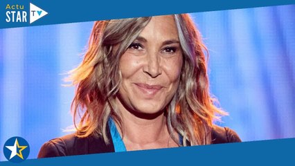 "La séduction s'exerce autrement" : Zazie et ses cheveux blancs critiqués, elle pousse un énorme cou