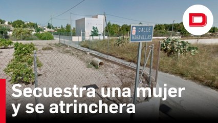 Un hombre secuestra a una mujer, se atrinchera en una casa y hiere a un agente en Murcia
