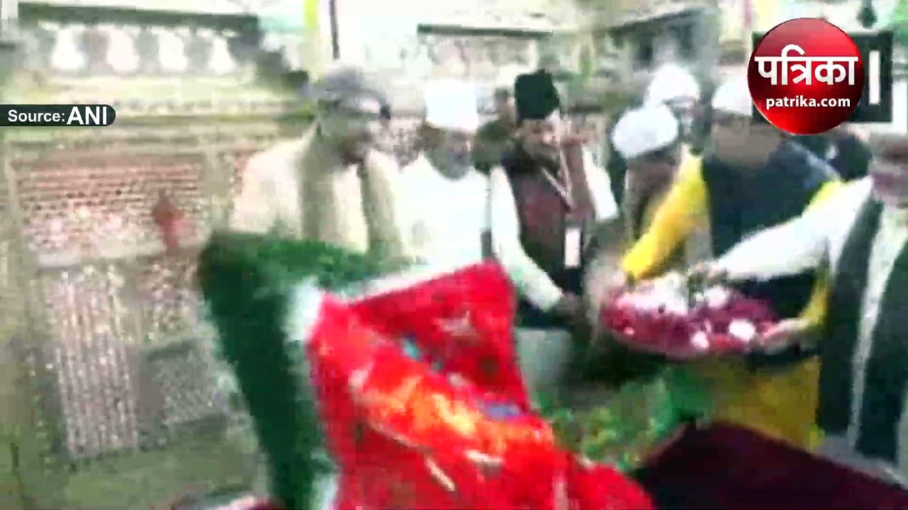 Bharat Jodo Yatra in Delhi : हजरत निजामुद्दीन औ...