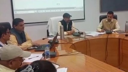 सीधी: कलेक्टर ने दो रोजगार सहायकों को किया निलंबित