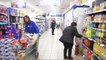 Στα σούπερ μάρκετ για τα ψώνια της τελευταίας στιγμής - Αυξημένο σε σχέση με πέρυσι και το κρέας