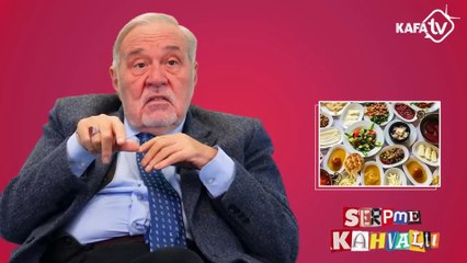 İlber Ortaylı serpme kahvaltı yapanlara verdi veriştirdi