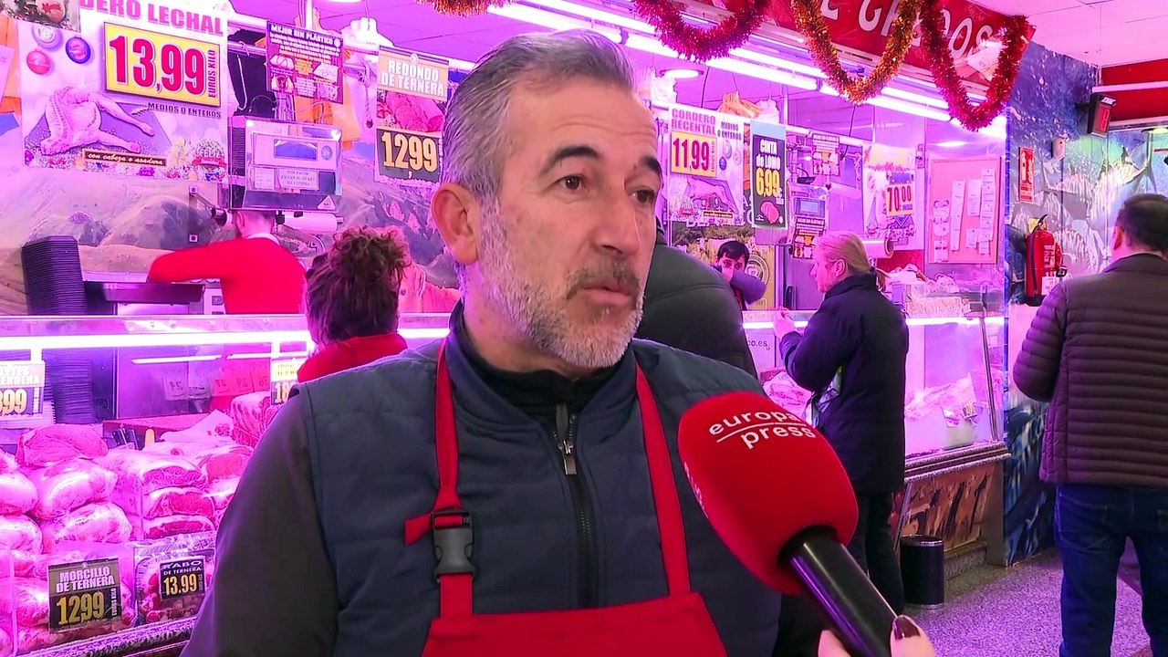 Reuniones familiares y compras de última hora en el día de Nochebuena