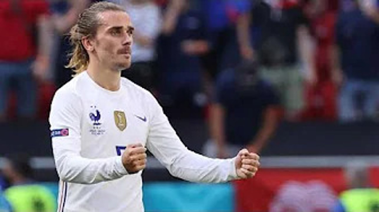 Un maillot à manches longues pour Antoine Griezmann, le footballeur cache volontairement ses bras