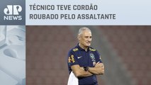 Tite é assaltado durante caminhada na praia da Barra da Tijuca, no RJ