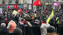 أعمال العنف مستمرة في باريس خلال مسيرة تكريم الضحايا الأكراد