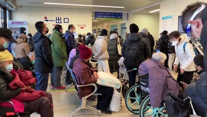 Funcionario chino admite medio millón de contagios diarios de covid-19 en una ciudad