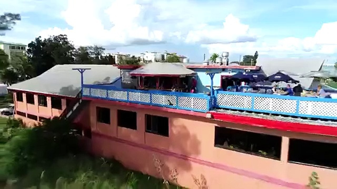 How Close Can I Beach - Se2 - Ep13 - Bay Breeze in St. Petersburg, FL HD Watch HD Deutsch