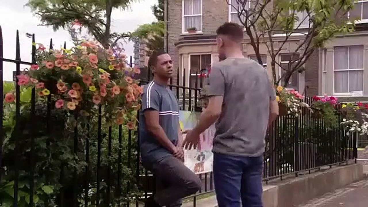 EastEnders - Se33 - Ep131 - Friday 18th August 2017 HD Watch HD Deutsch