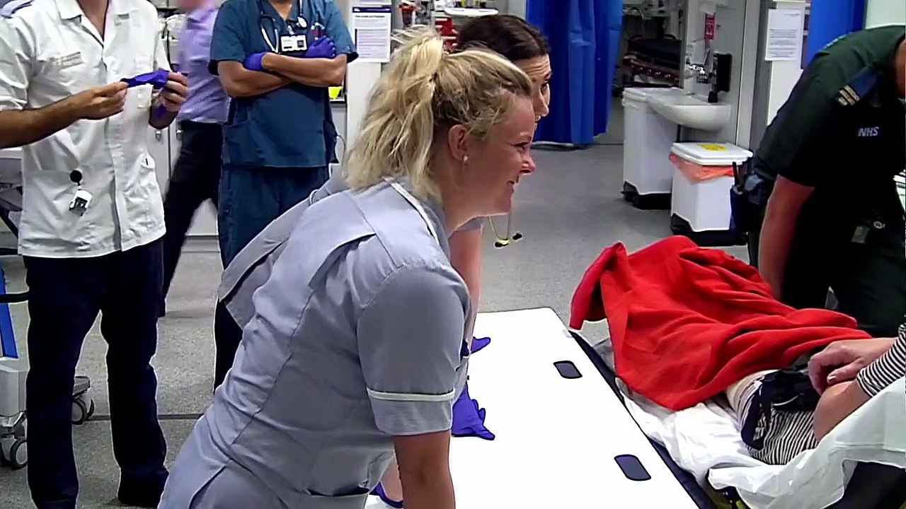 24 Hours In A $$ E - Se19 - Ep03 HD Watch HD Deutsch