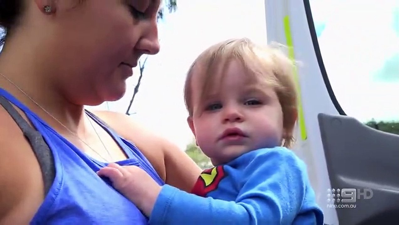 Paramedics - Se2 - Ep04 HD Watch HD Deutsch