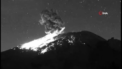 Popocatepetl Yanardağı'nda yeni patlama
