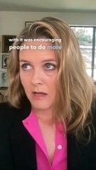 aliciasilverstone_21-12-2022_12-46-54