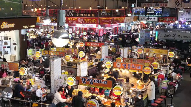 Spicy noodles, banquet noodles, and jjolmyeon served in 20 seconds after ordering _ Uijeongbu Jeil Market noodle restaurant spicy noodles, Korea Street food