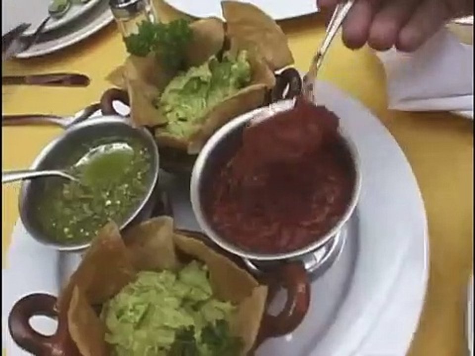 Anthony Bourdain's a Cook's Tour - Se1 - Ep16 - Puebla, Where the Good Cooks Are From HD Watch HD Deutsch