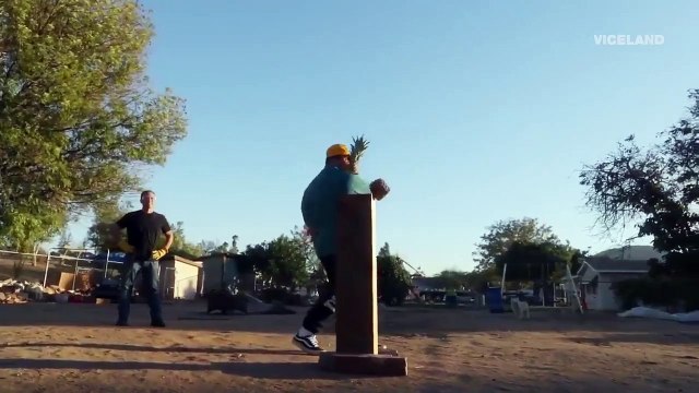 Dead Set On Life - Se3 - Ep01 - If It Ain't Rough, It Ain't Fun HD Watch HD Deutsch