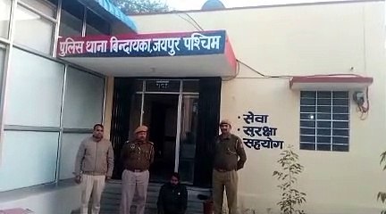 आस-पड़ोस को डराने धमकाने और टशन के लिए खरीदी थी पिस्टल