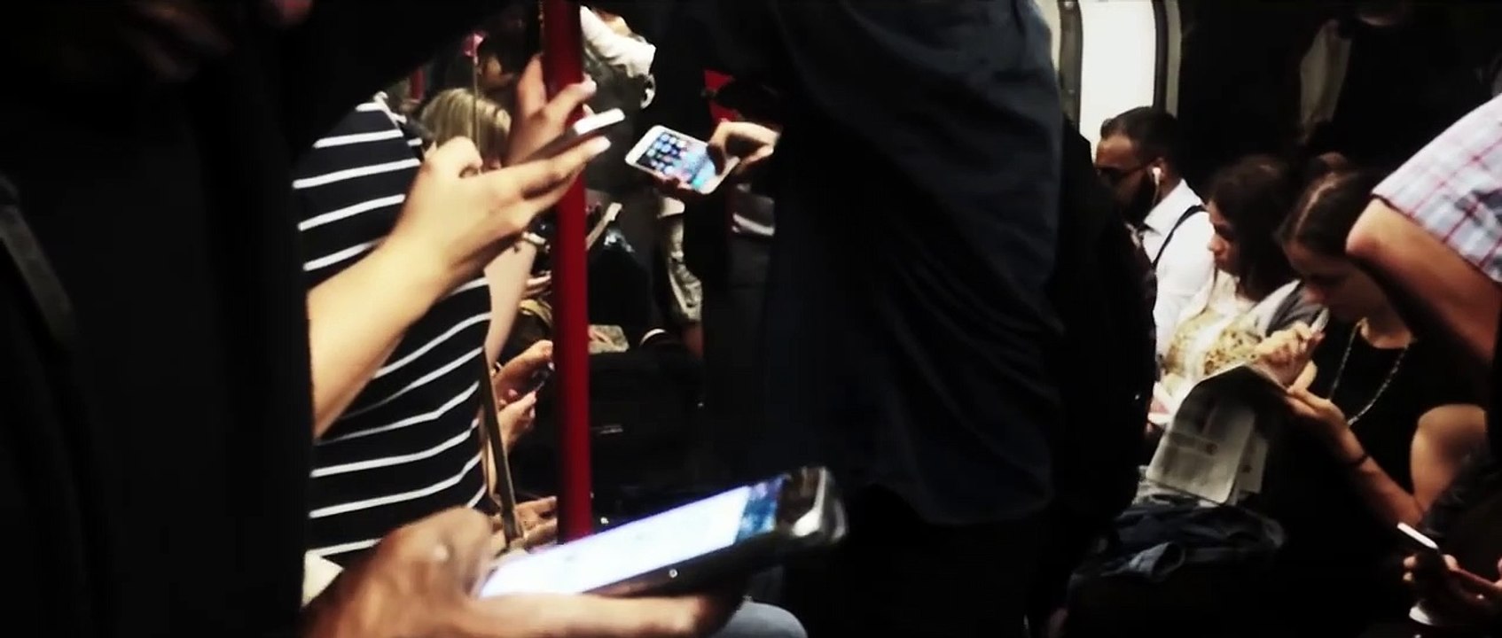 The Smartphone hacker - Short Film (How someone can hack into your phone)