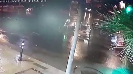 Bağdat Caddesi'nde hız yapan aracın çarptığı yaya hayatını kaybetti