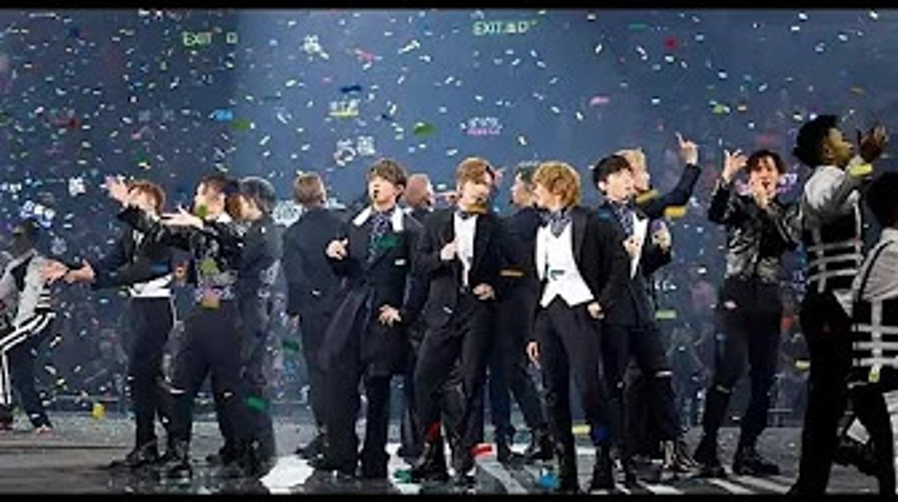 Un écran géant s’écrase en plein concert, des photos choquantes dévoilées