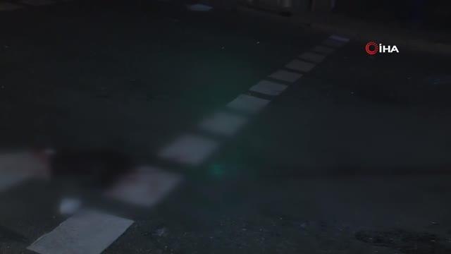Ters yönden dönüş yapan otomobil, yeşil ışıkta geçen motora çarptı: 1 ağır yaralı