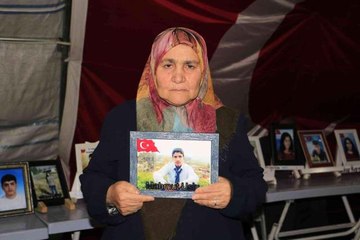 HDP ve PKK mağduru aileler, bin 210 gündür evlatlarının yolunu gözlüyor