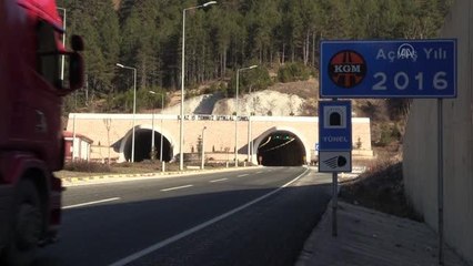 KASTAMONU - Ilgaz Dağı'na yapılan tünel sürücülere büyük kolaylık sağlıyor