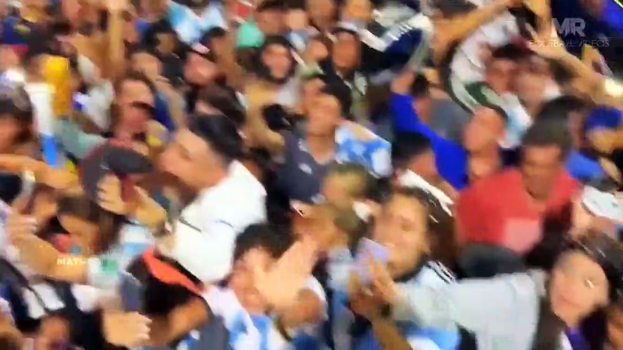 UNBELIEVABLE! Lionel MESSI & Argentina Celebrating with +5 MILLION Fans