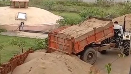 नर्मदापुरम :अवैध उत्खनन करने वाले रेत माफ़ियो के हौषले हुए बुलंद,जिला प्रशासन आखिर क्यों है मोन ?