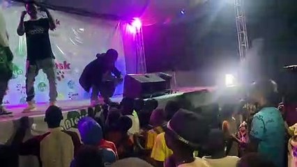 Richy kenty sur scène